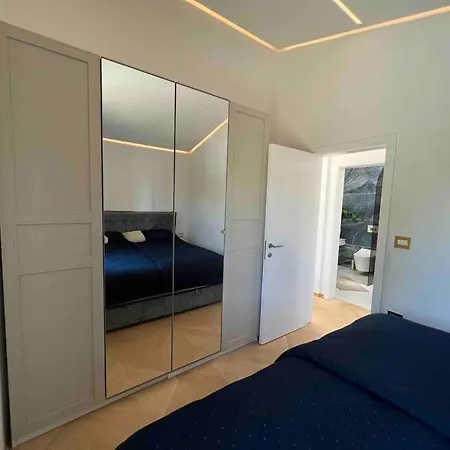Sea View 2 Bedroom Apartment