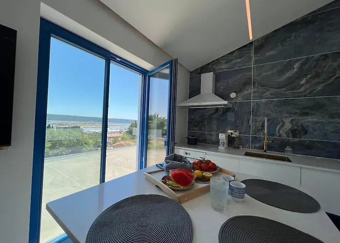 Sea View 2 Bedroom Daire *